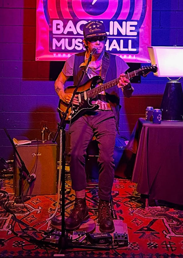 Quick Six with Taylor Hollingsworth