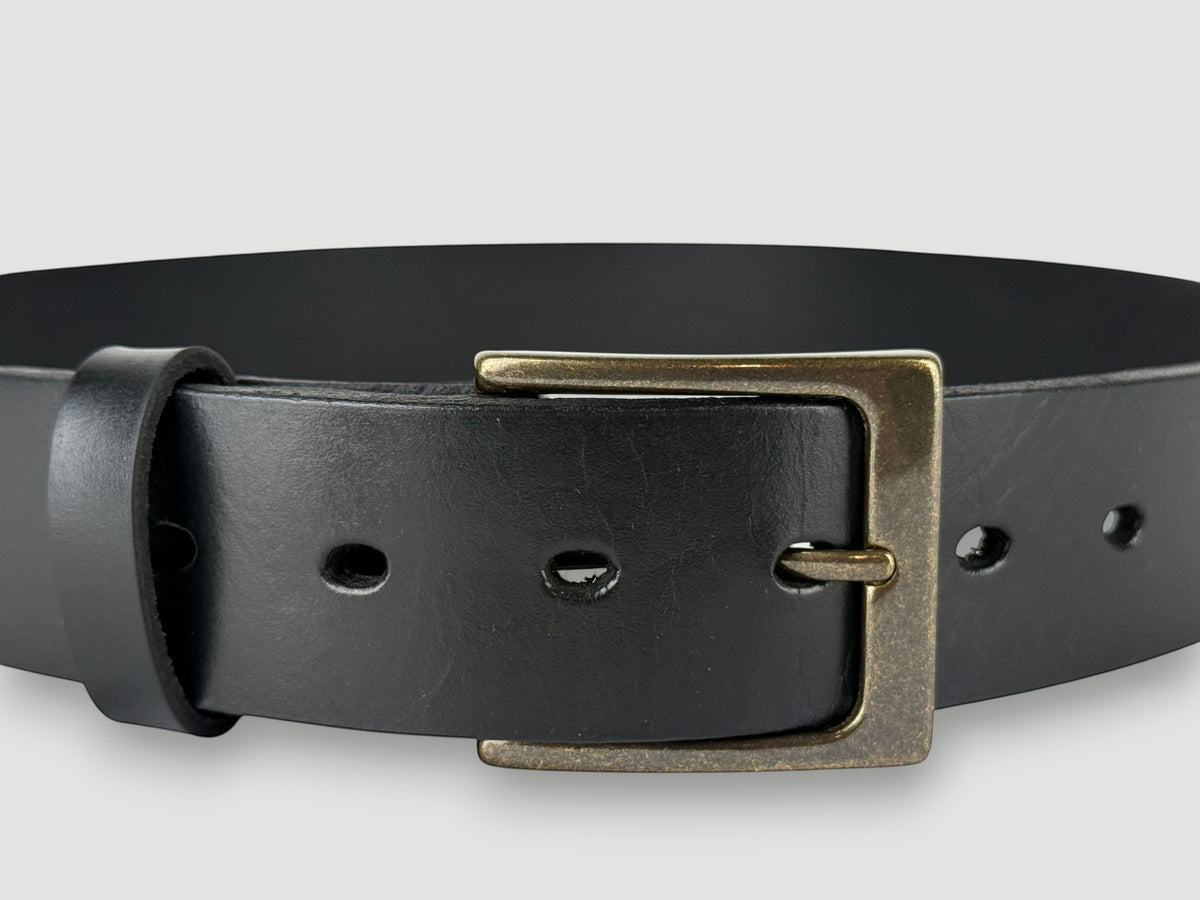 "Folio" Leather Belt - 1 1/2" Wide, Raven Black, No Stitching, Heel Bar Buckle, Antique Brass