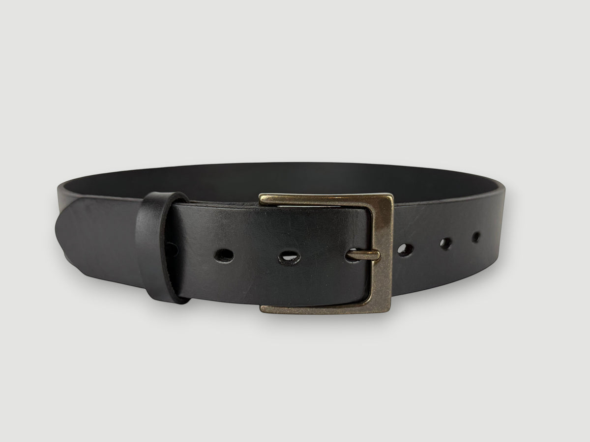 "Folio" Leather Belt - 1 1/2" Wide, Raven Black, No Stitching, Heel Bar Buckle, Antique Brass