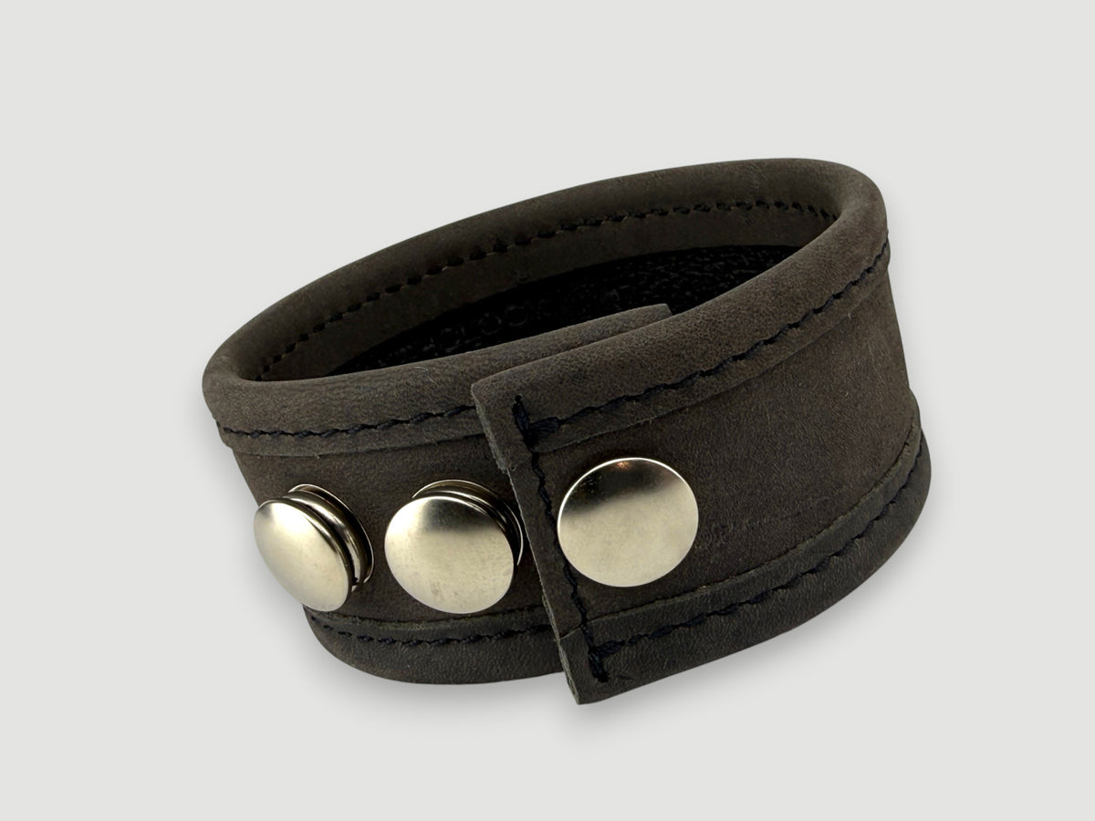 Flange - Aged Steel Leather Cuff