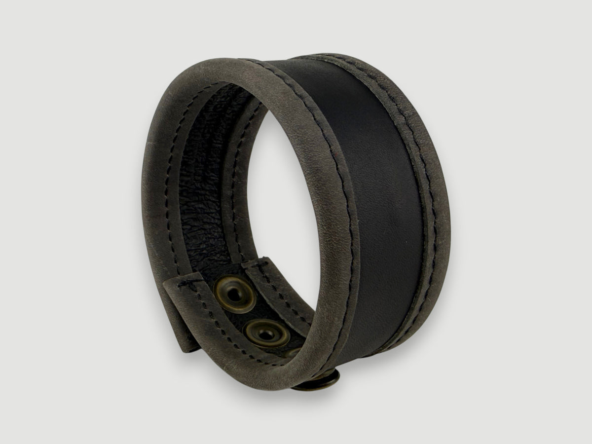 Flange Leather Cuff - Carbon Black / Aged Steel