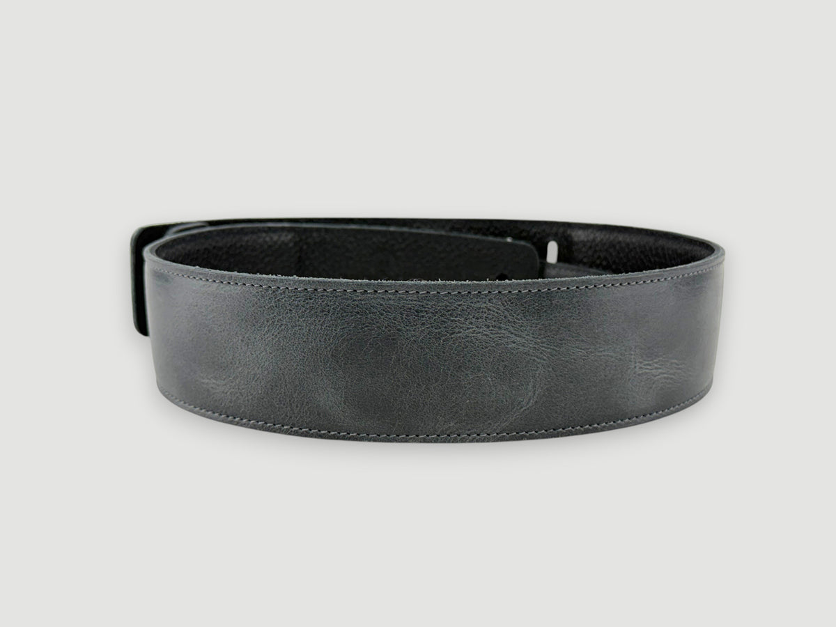 The Reticent - Relic Black Leather Guitar Strap