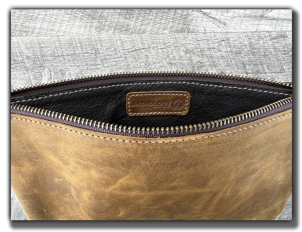 B-STOCK Leather Zipper Pouch - Tobacco (Factory Second - Imperfect Corners)