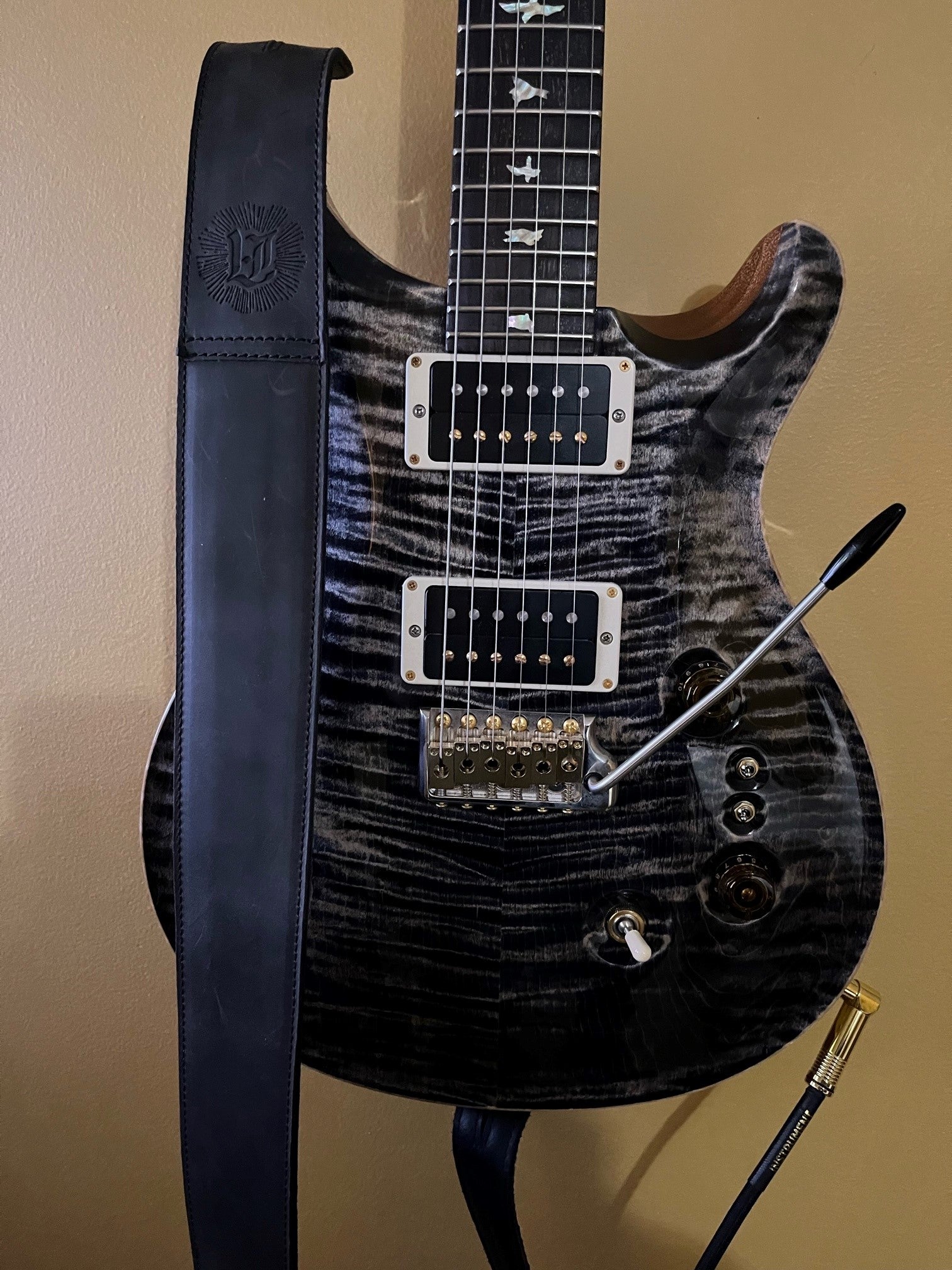 "The Reticent" Leather Guitar Strap