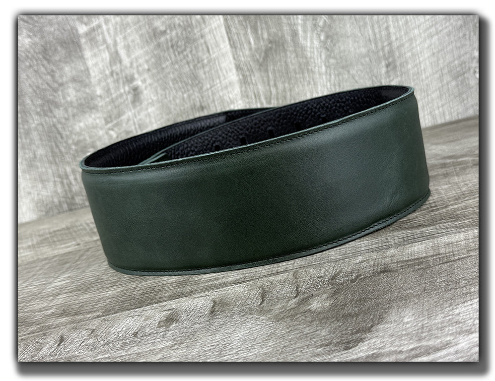 The Reticent - Nightfern Veg Tan Leather Guitar Strap