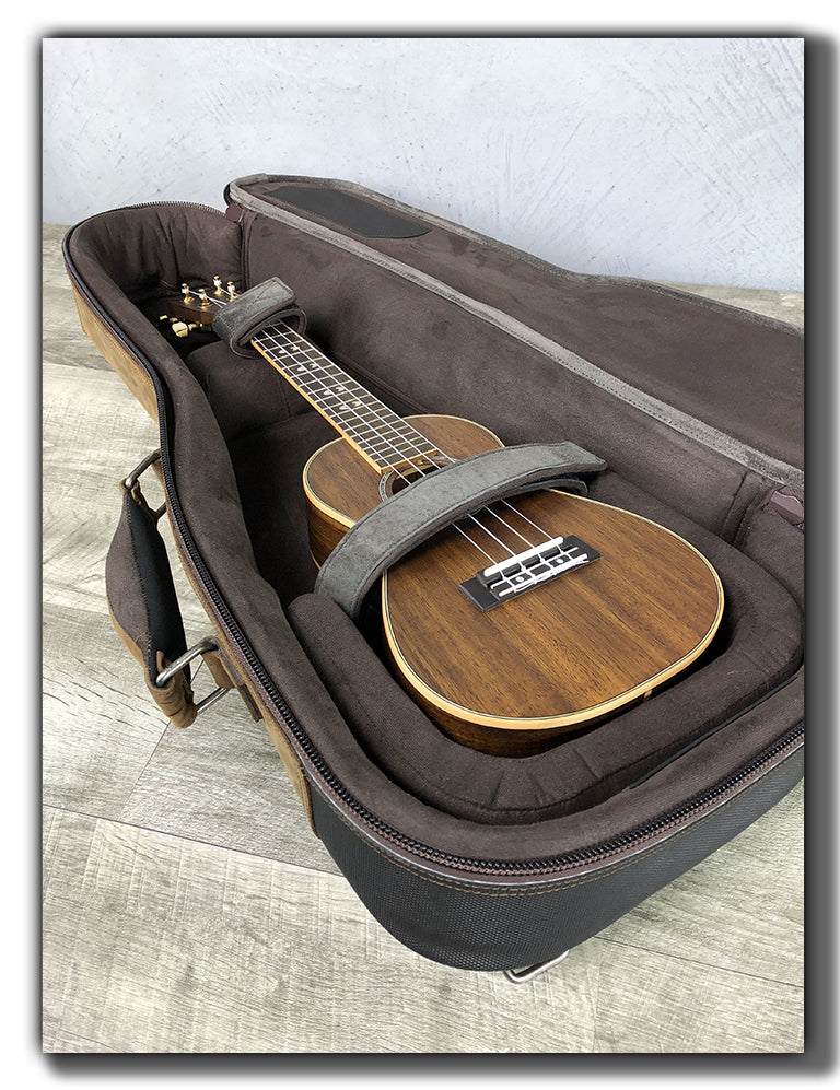 “Iwi” Leather Ukulele Case