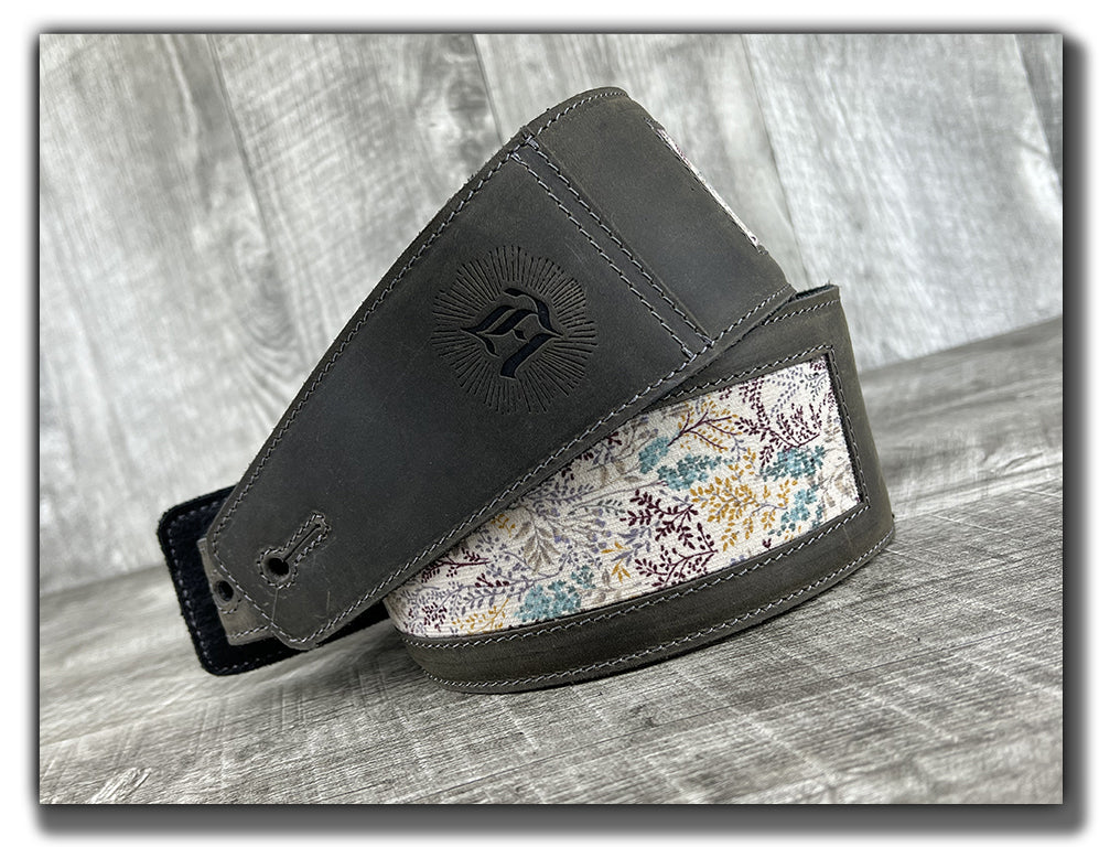 Wildwood - Aged Steel Leather Guitar Strap