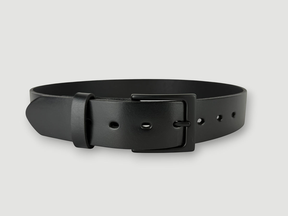 "Folio" Leather Belt - 1 1/2" Wide, Raven Black, No Stitching, Heel Bar Buckle, Matte Black