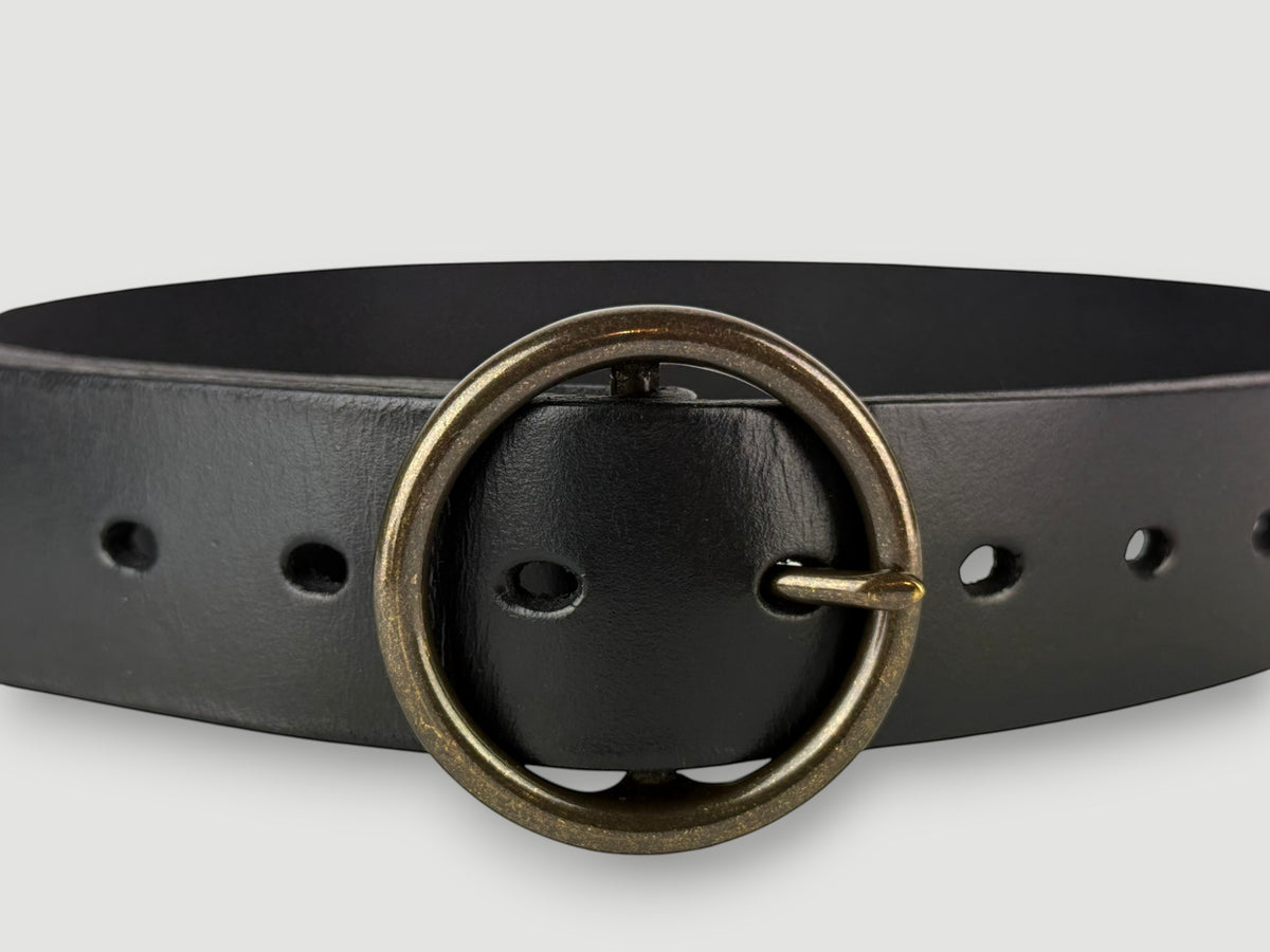 "Folio" Leather Belt - 1 1/2" Wide, Raven Black, No Stitching, O-Ring Buckle, Antique Brass