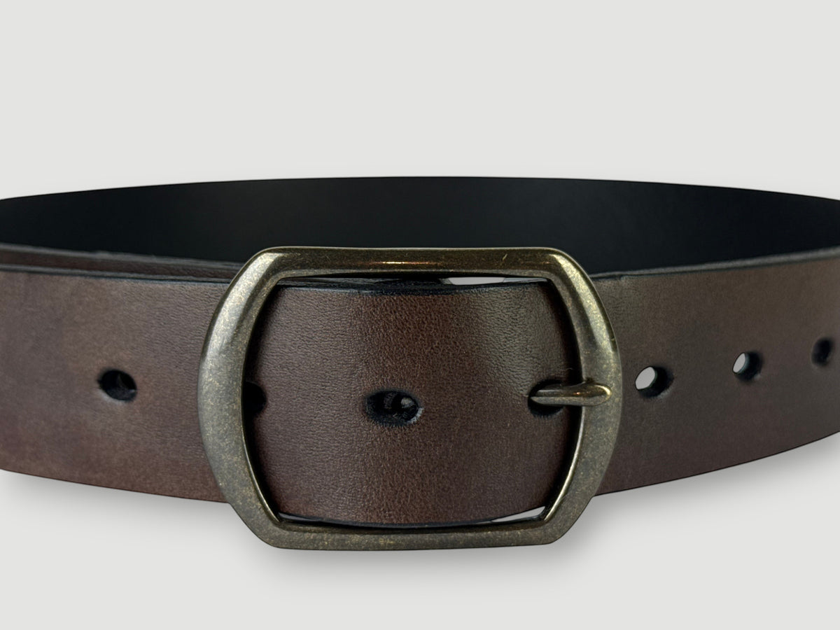 "Folio" Leather Belt - 1 1/2" Wide, Mocha Brown, No Stitching, Center Bar Buckle, Antique Brass