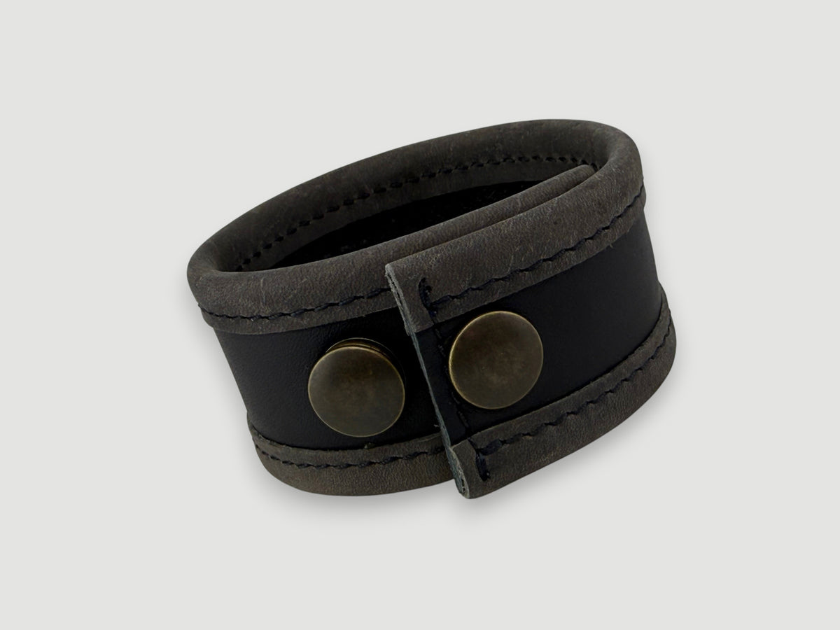 Flange Leather Cuff - Carbon Black / Aged Steel