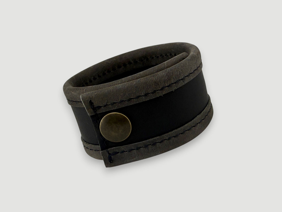Flange Leather Cuff - Carbon Black / Aged Steel