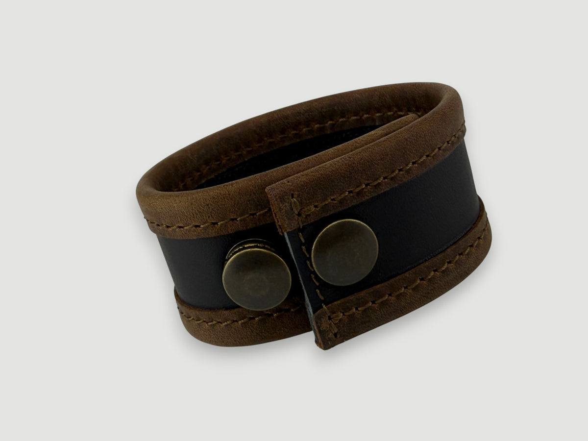 Flange Leather Cuff - Carbon Black / Whiskey Brown