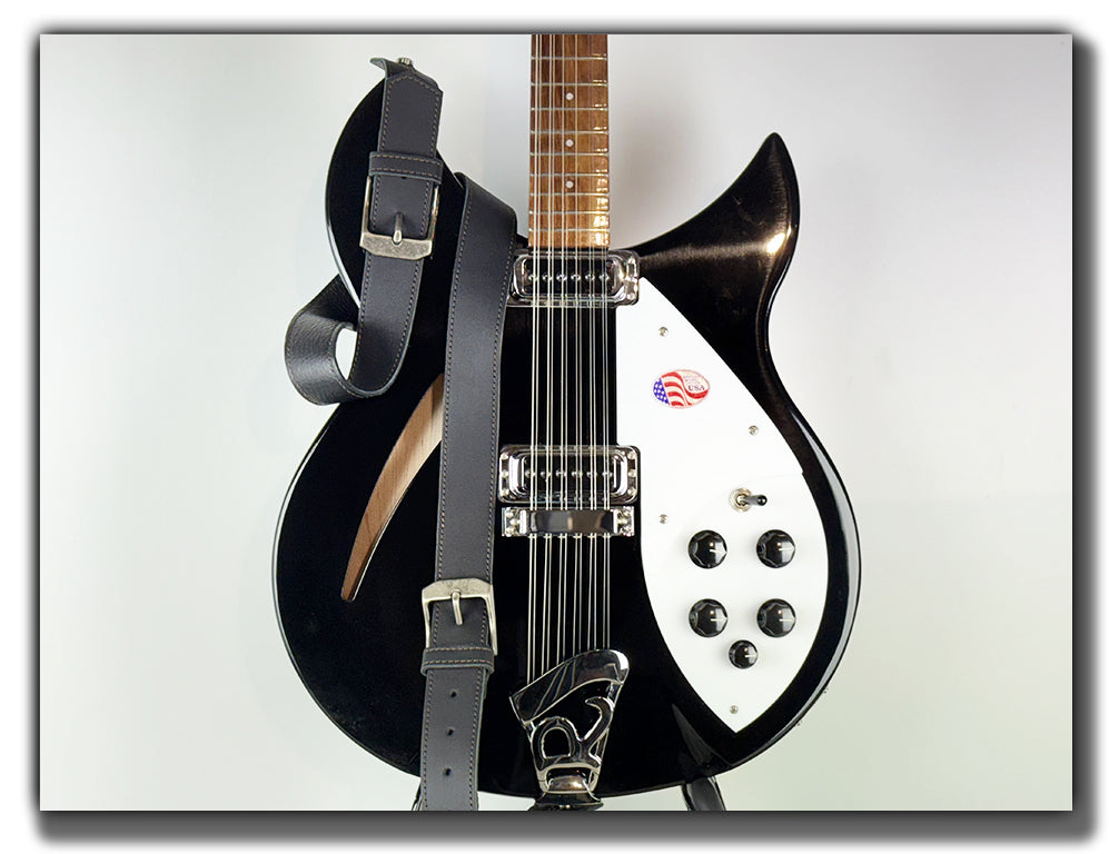 Baldric - Carbon Black Leather Guitar Strap with Buckles