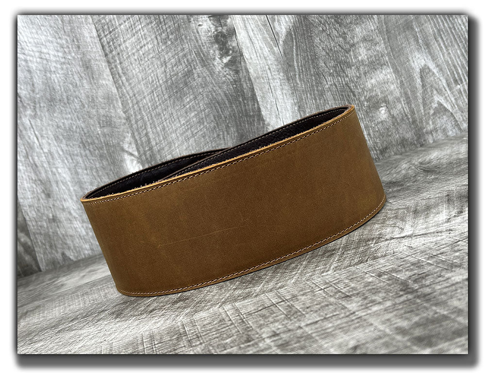 The Reticent - Tobacco Leather Guitar Strap